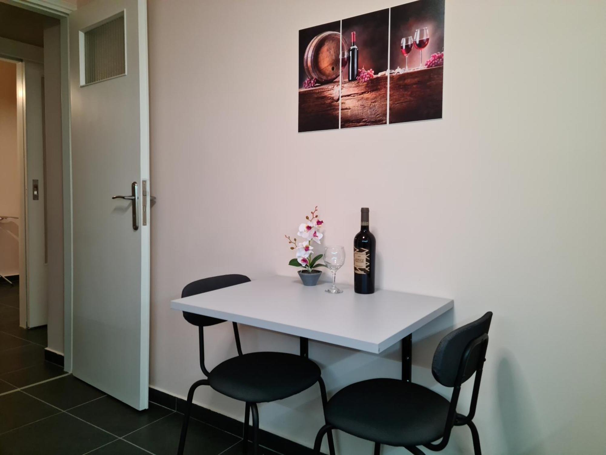 Artemis Apartment In Athens Near Acropolis-100Mbps Wifi Экстерьер фото